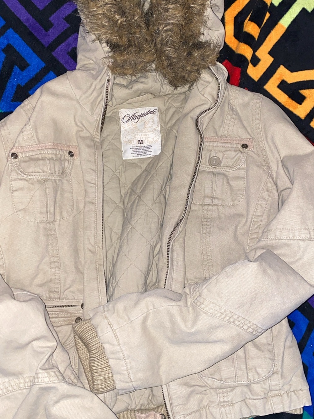 Vintage Y2K Abercrombie w& Fitch Beige Quilted Hooded Jacket - M